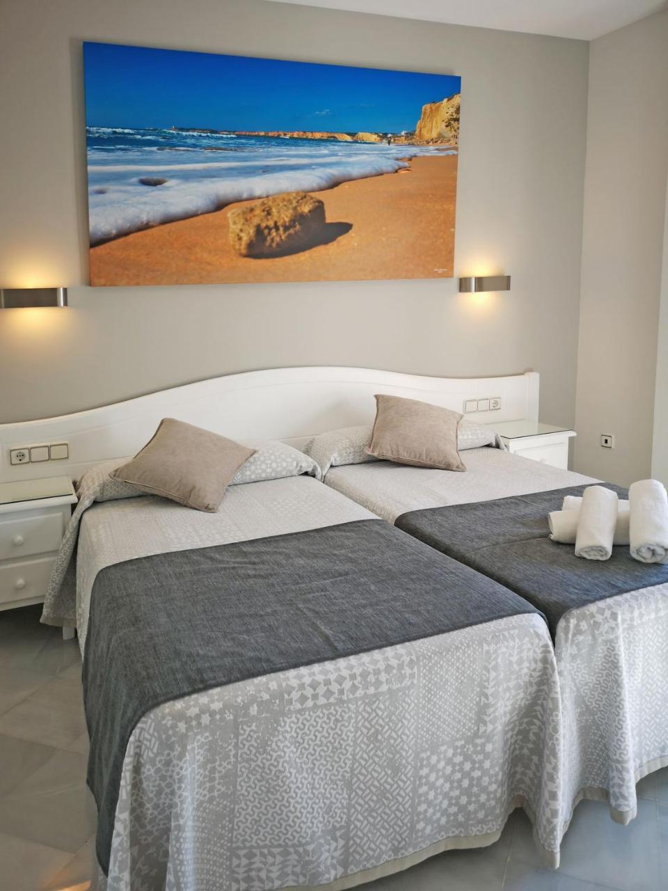 Hostal Bodega Conil De La Frontera Buitenkant foto