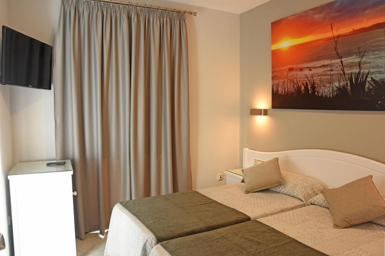 Hostal Bodega Conil De La Frontera Buitenkant foto